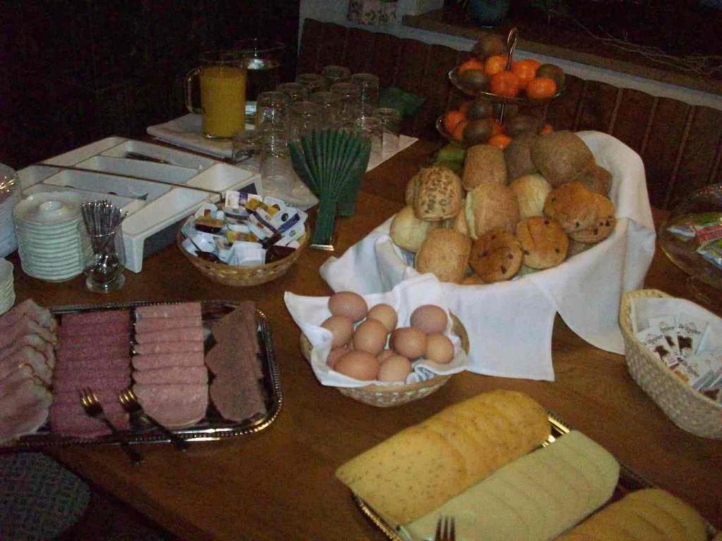 茨维泽尔 Zum Fliegenden Hollander旅馆 外观 照片
